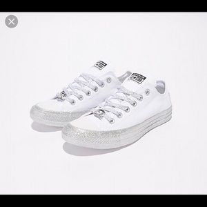 💕White and Silver Glitter Converse💕